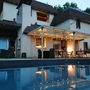 Lapausedegout Piscine Climatisees Jacuzzi Terrasse France